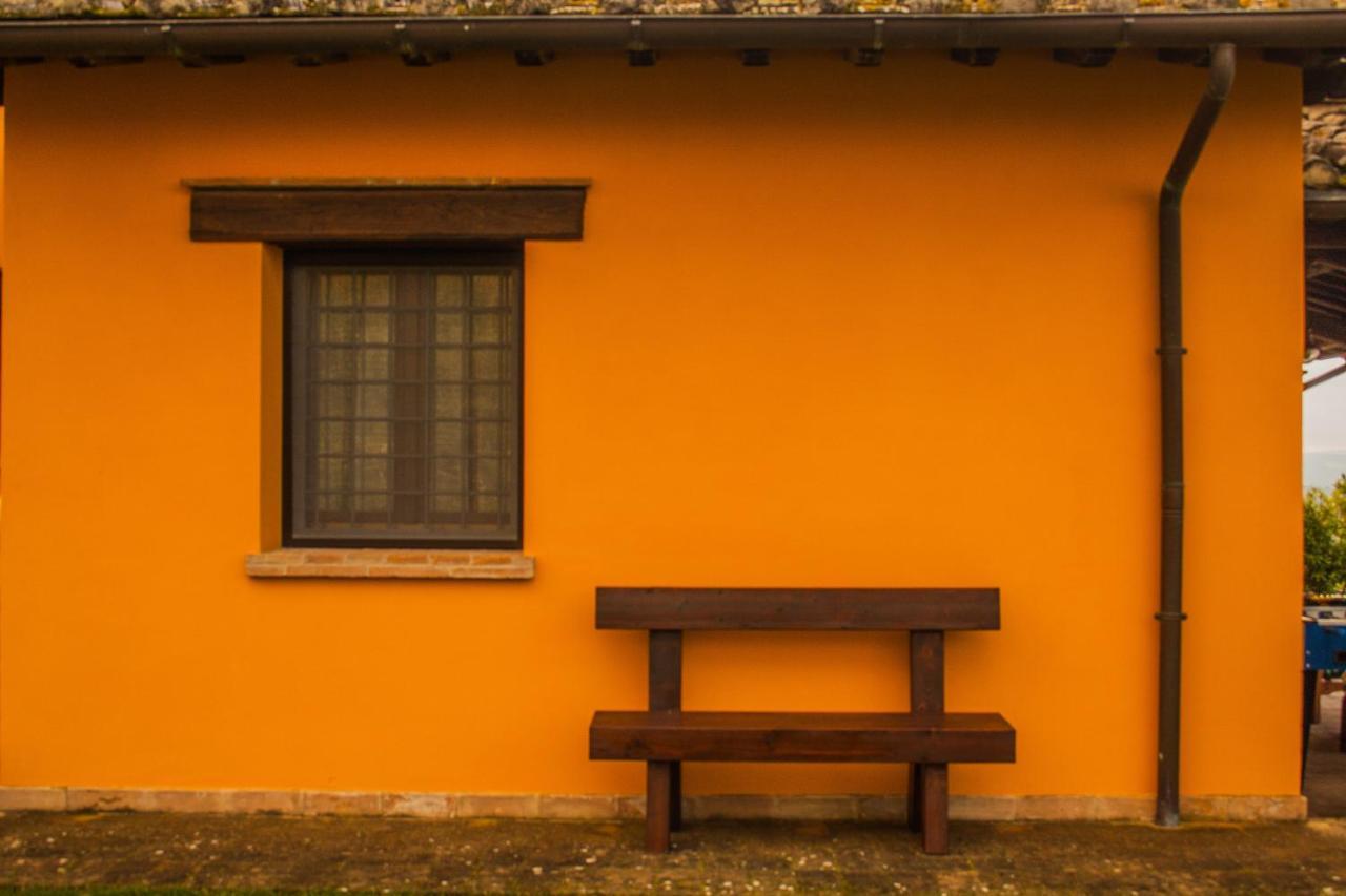 Вилла La Casa Di Betta Monte Campano Экстерьер фото