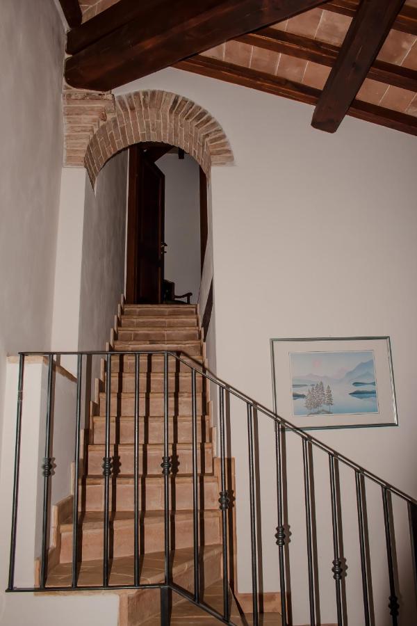 Вилла La Casa Di Betta Monte Campano Экстерьер фото