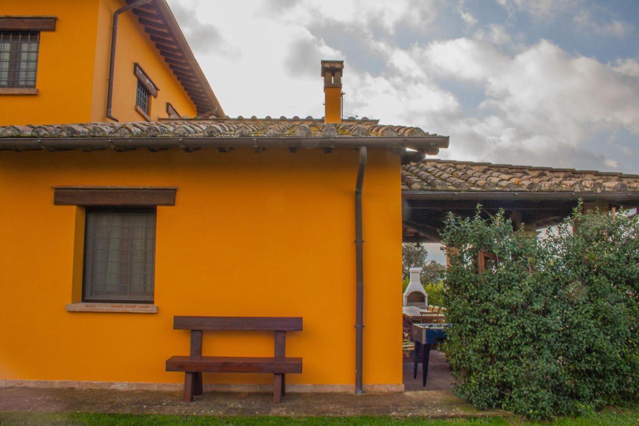 Вилла La Casa Di Betta Monte Campano Экстерьер фото