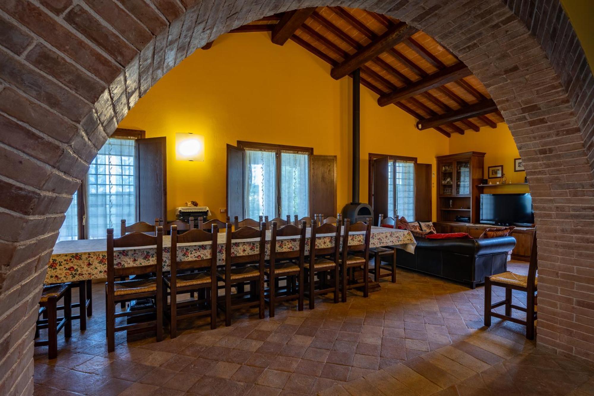 Вилла La Casa Di Betta Monte Campano Экстерьер фото