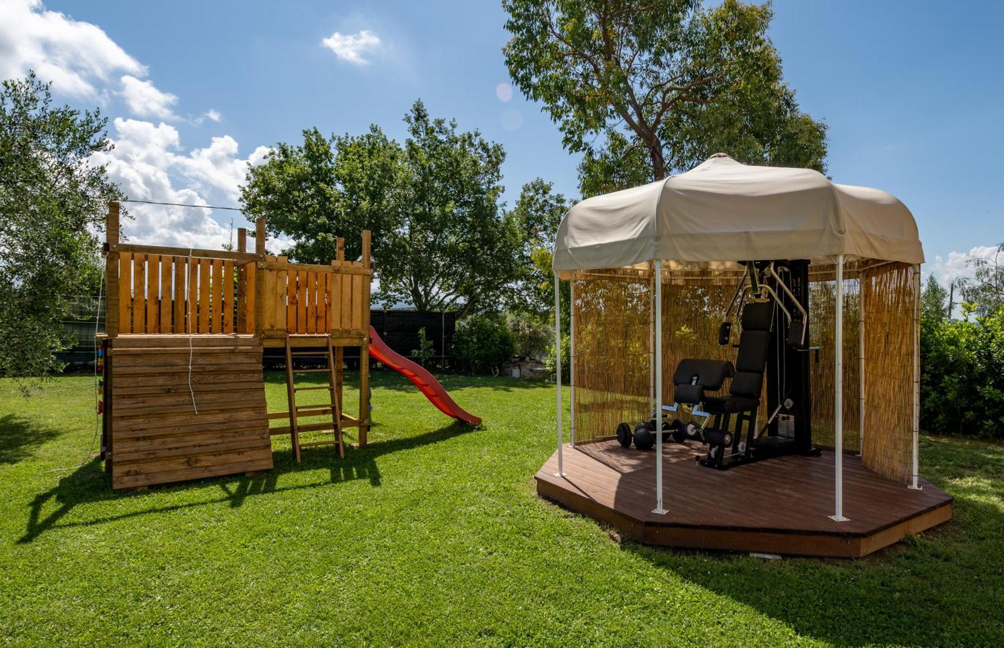 Вилла La Casa Di Betta Monte Campano Экстерьер фото